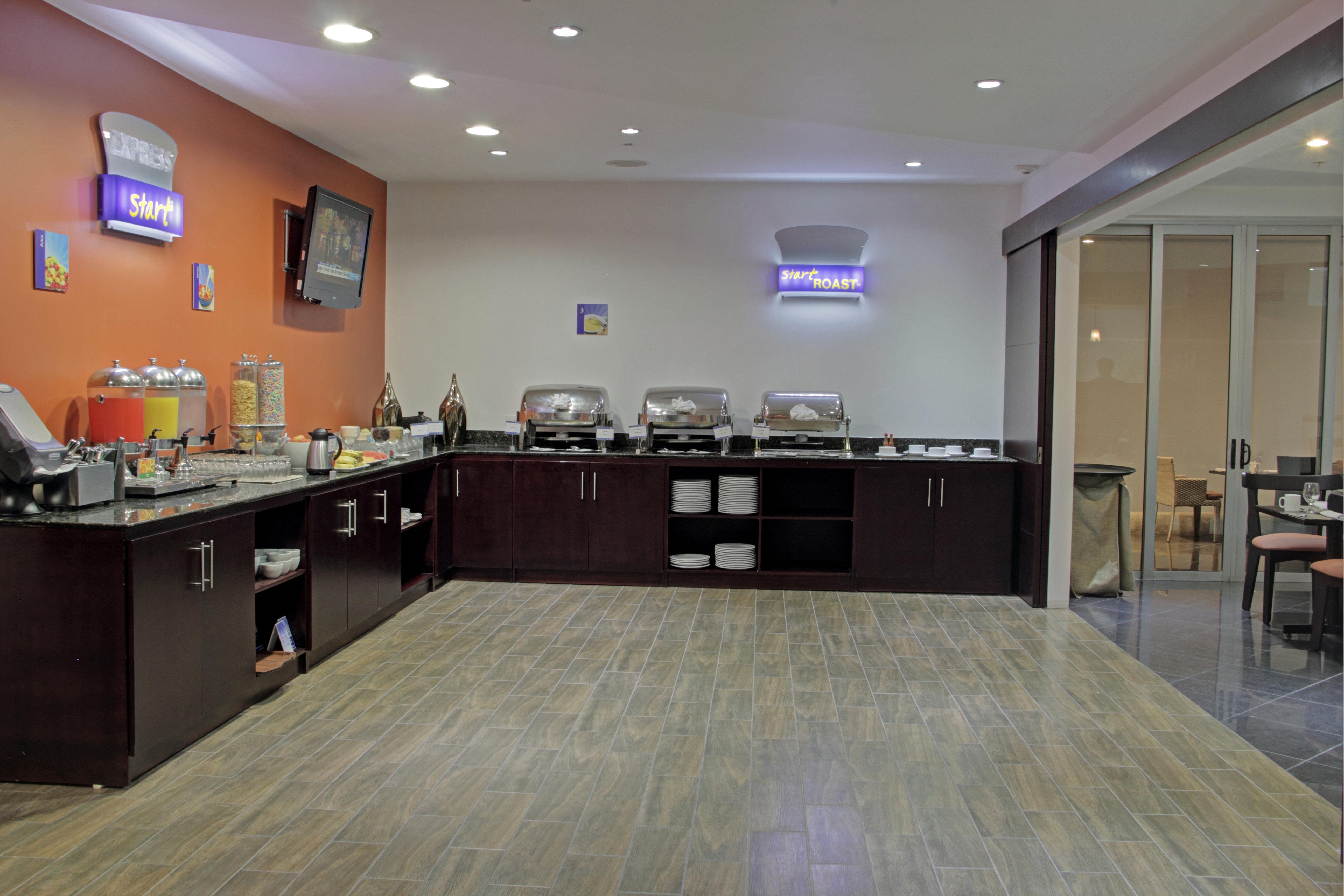 Holiday Inn Express San Jose Forum Costa Rica By Ihg מראה חיצוני תמונה