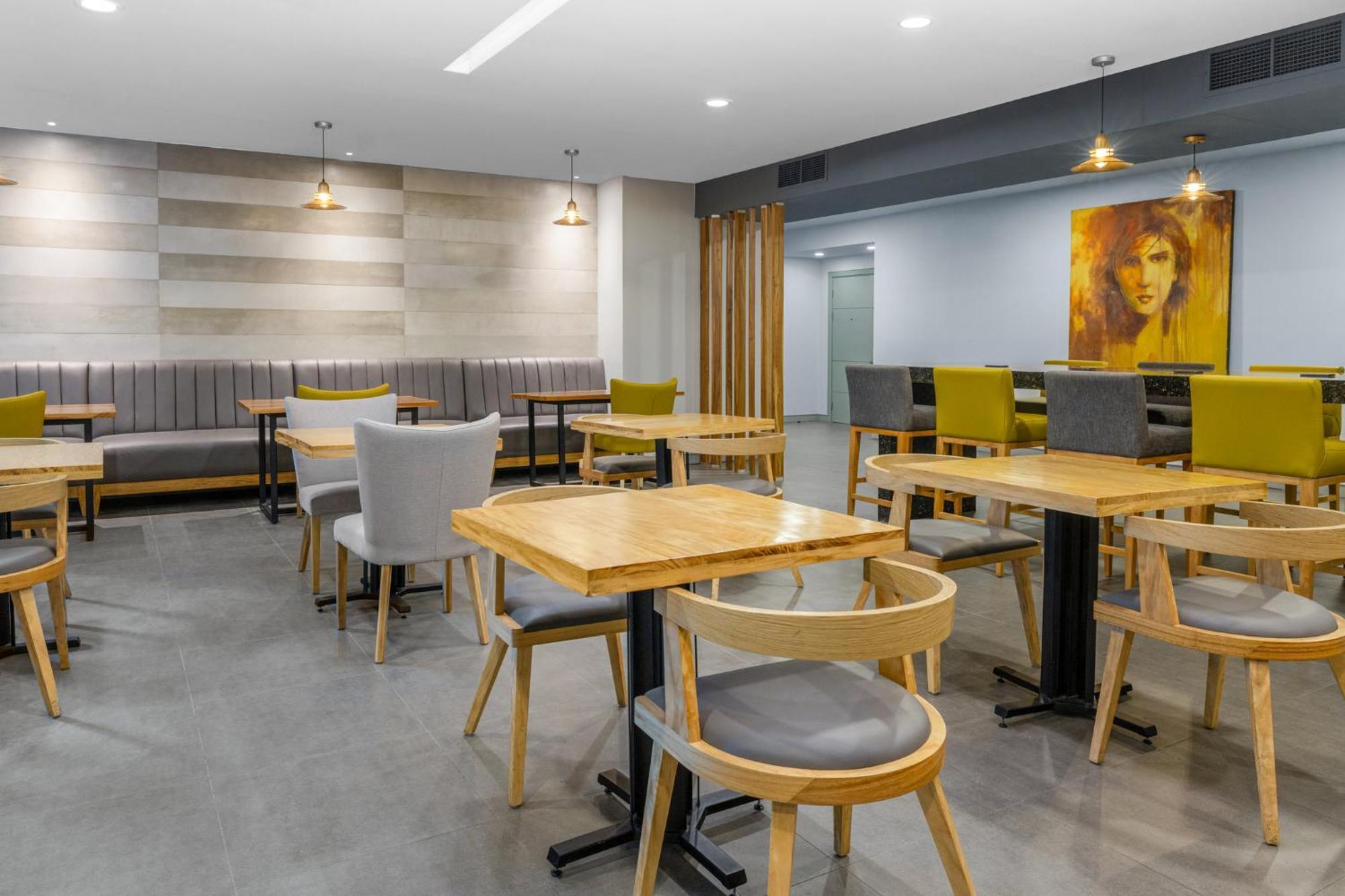 Holiday Inn Express San Jose Forum Costa Rica By Ihg מראה חיצוני תמונה